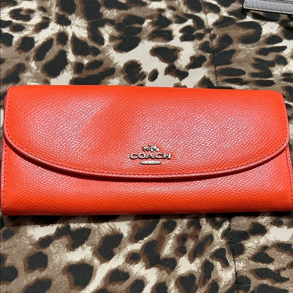 Coach Vibrant Orange Women's Wallet no call outs..